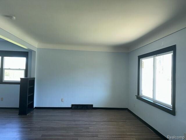 14101 Saratoga Street