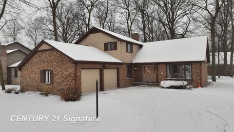 2765 Clairmount Drive Saginaw Charter Township MI 48603