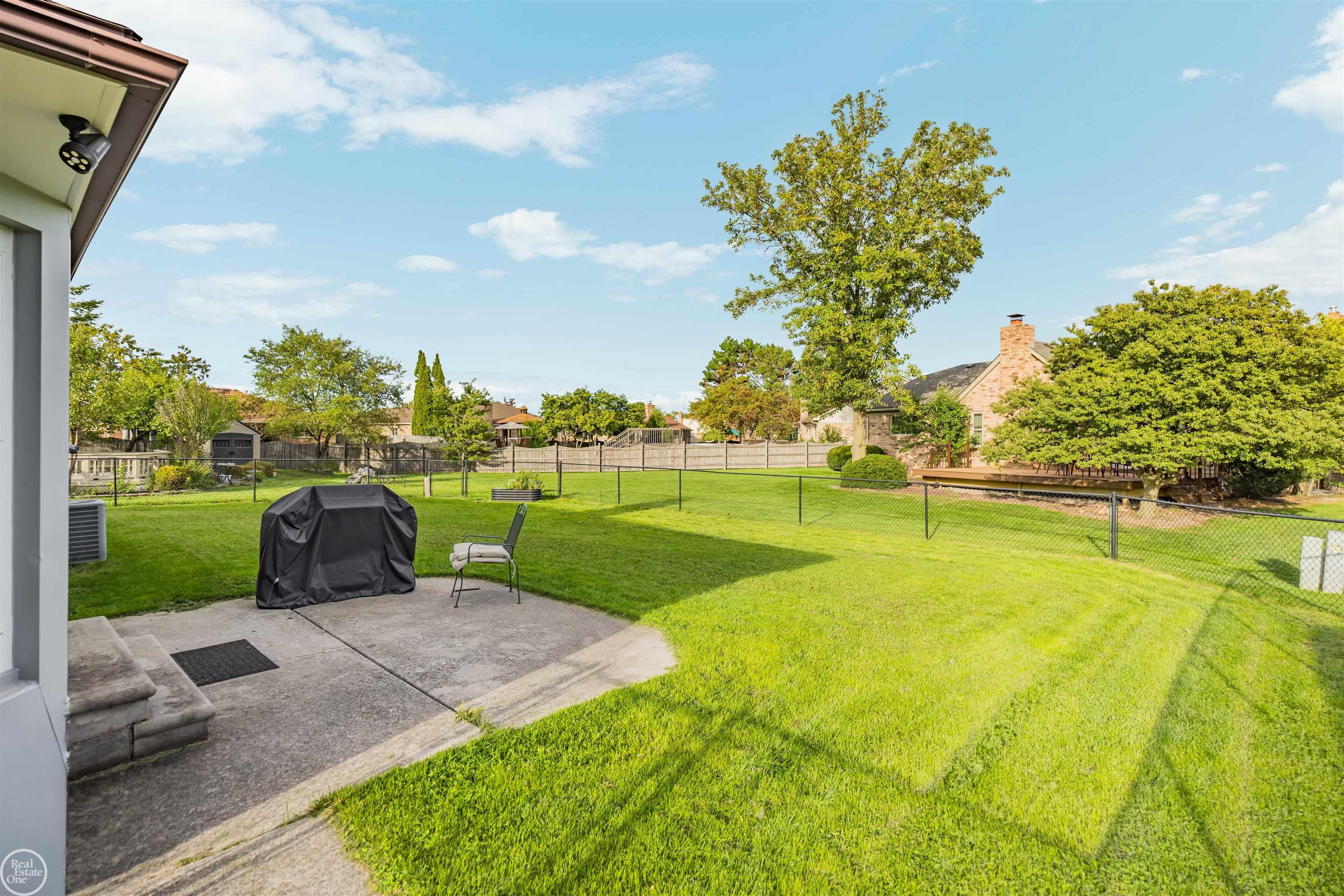 40802 Karen Court