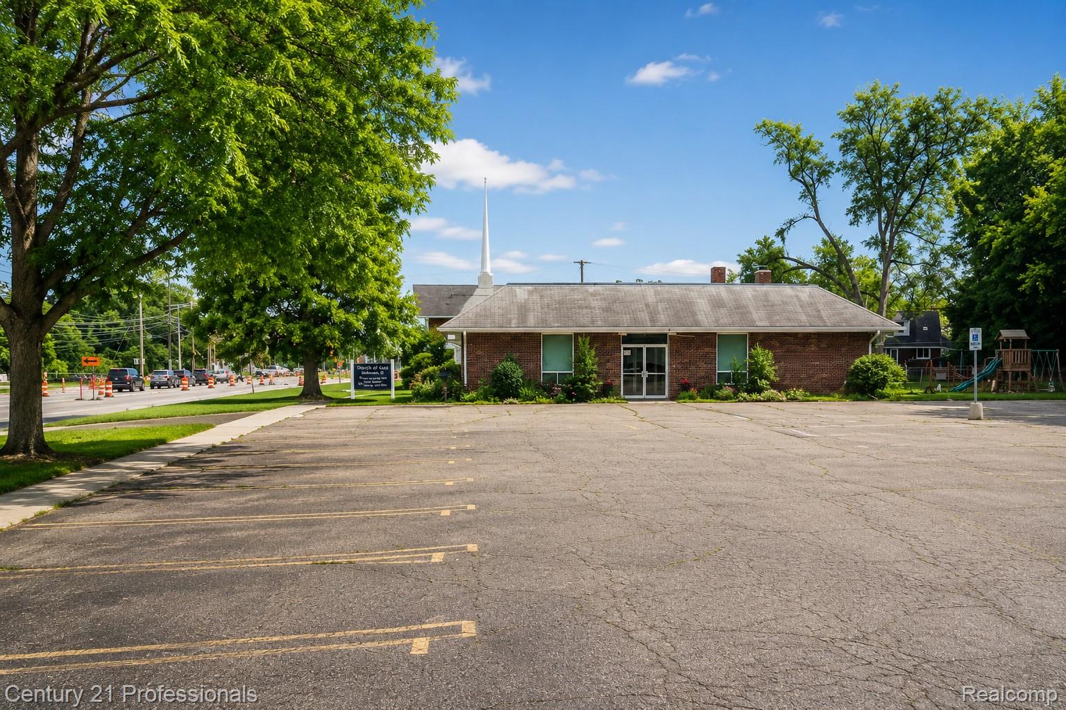 11771 Newburgh Road