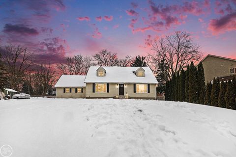 Photo of 11897 Springdale Court, Washington Township, MI 48095 (MLS # 58050199184)