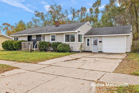 1025 Amity Avenue Muskegon City MI 49442