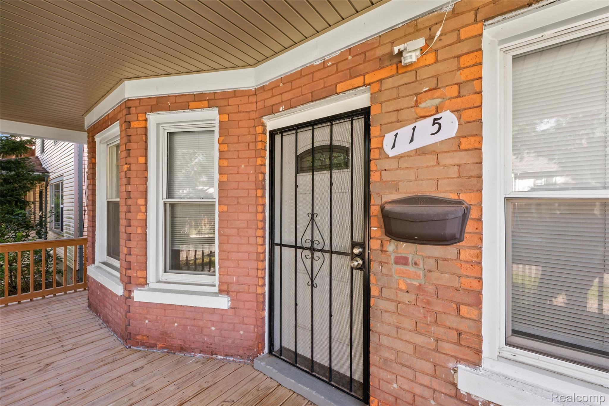 115 Richton Street