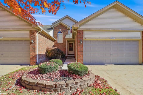 Photo of 46808 Jewel Drive, Macomb Township, MI 48044 (MLS # 58050225474)