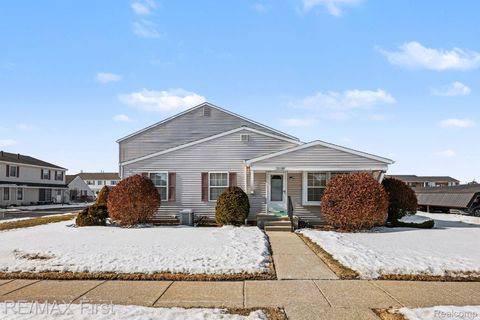 28299 Raleigh Crescent Drive Chesterfield Township MI 48051