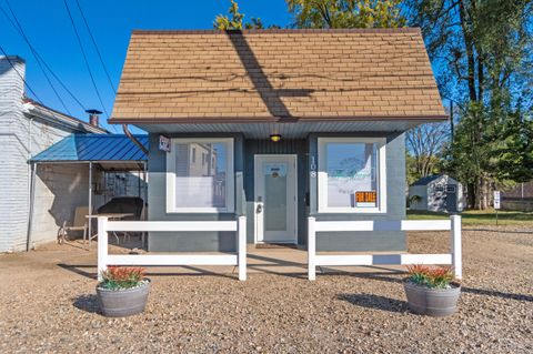 108 Grand Street Leoni Township MI 49254