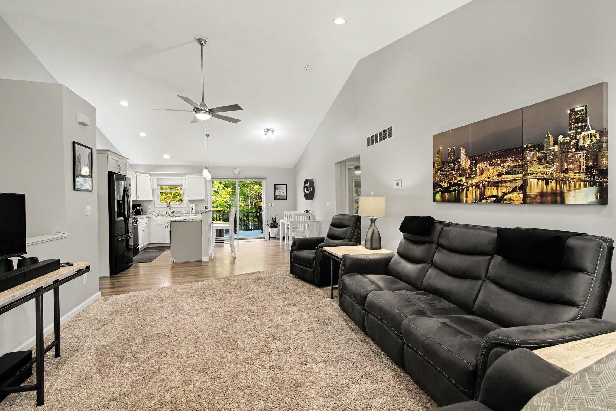 721 Glen Oak Drive