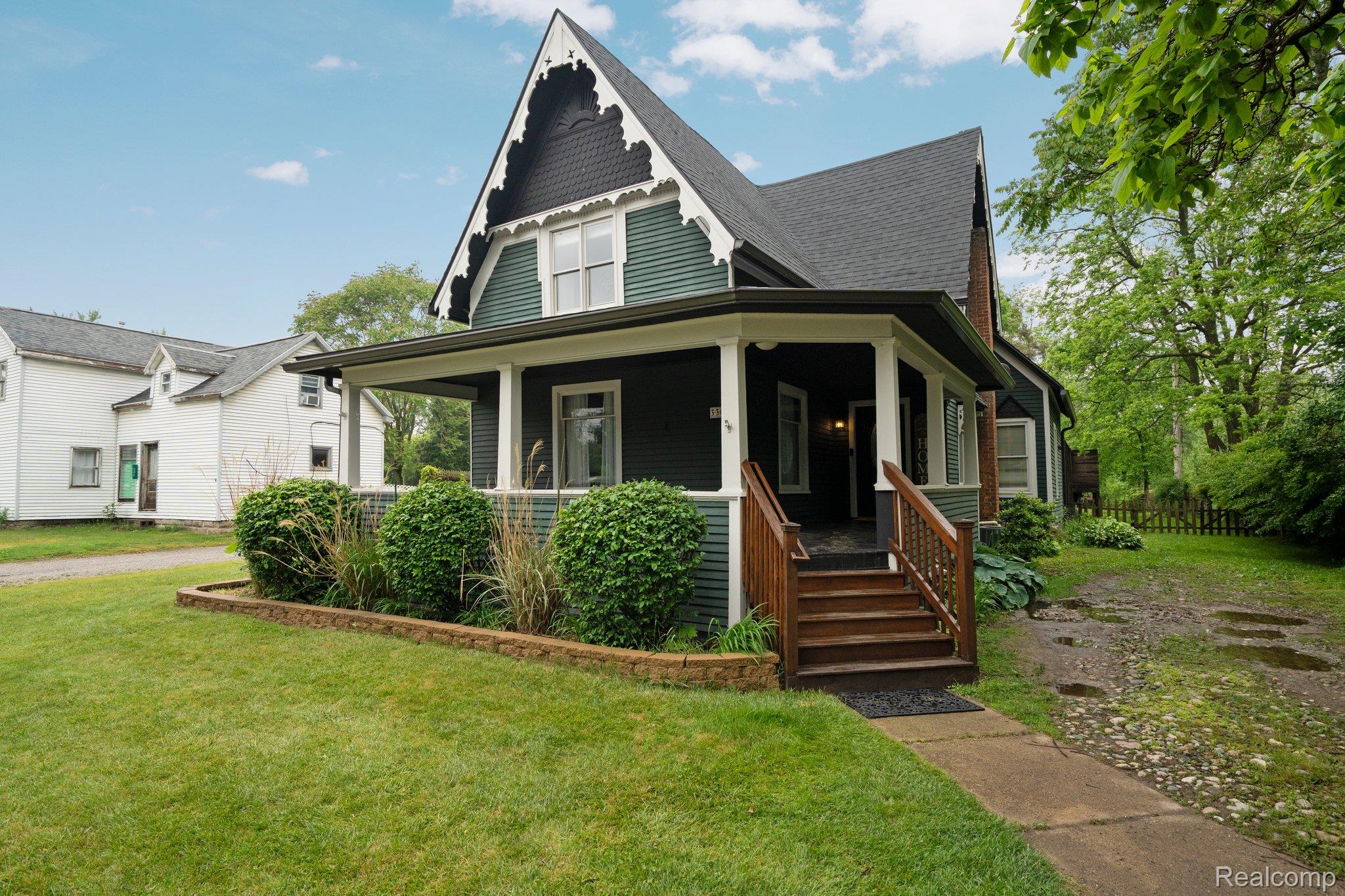 330 W Main Street