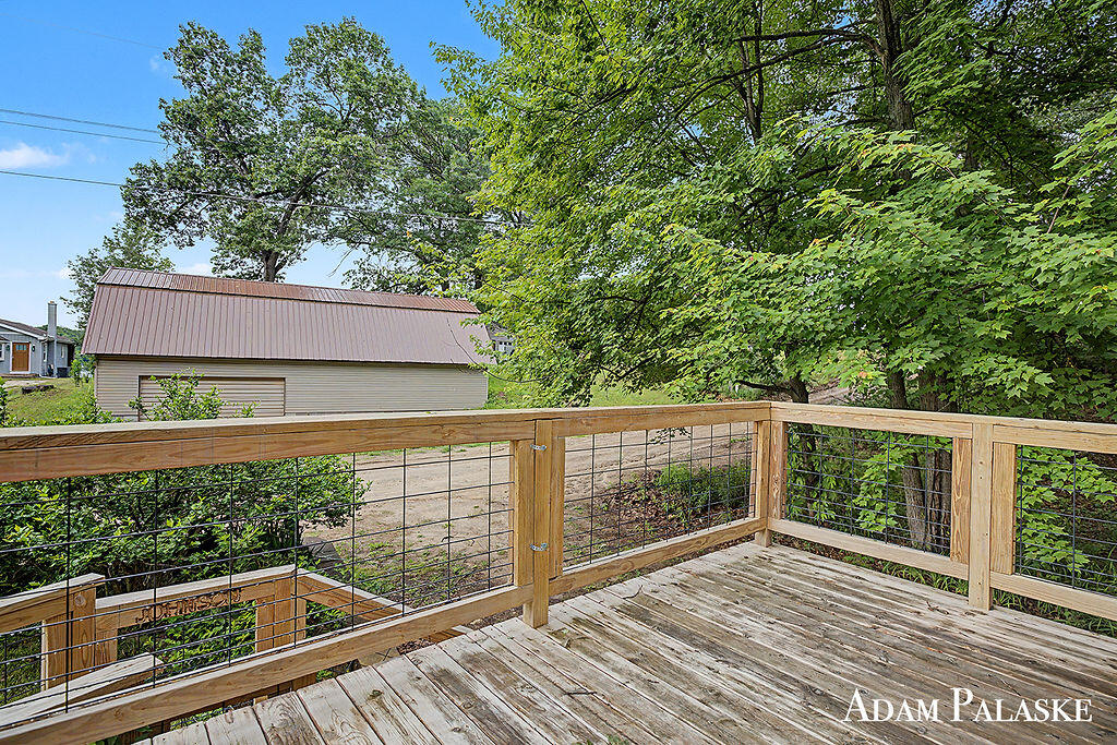 3542 Holiday Drive