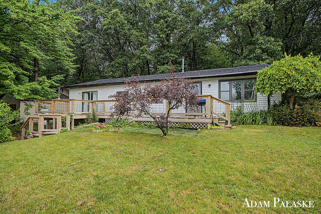 3542 Holiday Drive