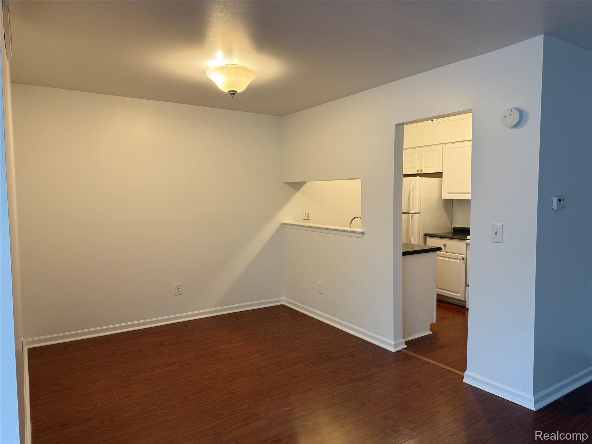 27048 Winchester Street