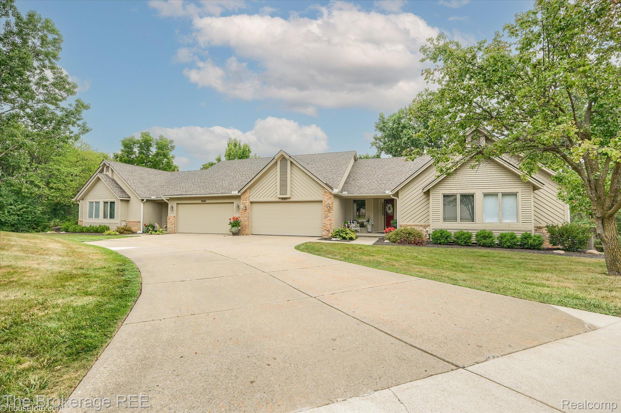 8101 Sawgrass Trail