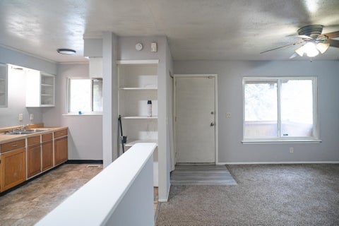 Tiny photo for 226 E Lakeview Road, Flint City, MI 48503 (MLS # 5050224719)