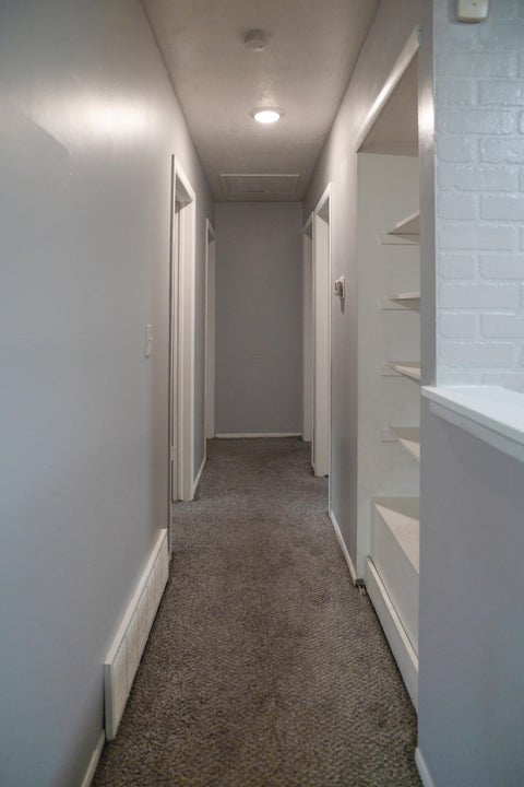 Tiny photo for 226 E Lakeview Road, Flint City, MI 48503 (MLS # 5050224719)