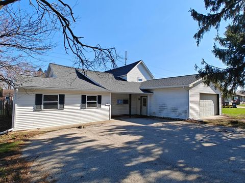 Tiny photo for 5587 E Karen Court, Stevensville Village, MI 49127 (MLS # 69026013360)