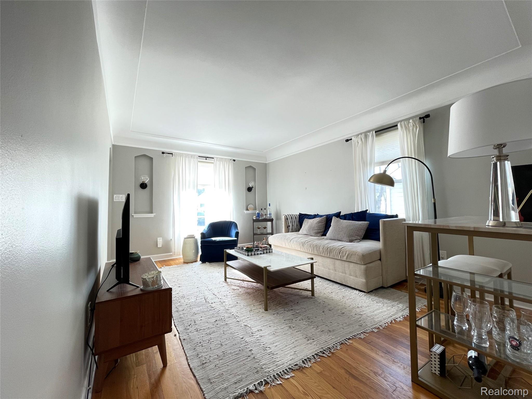1610 EATON Road
