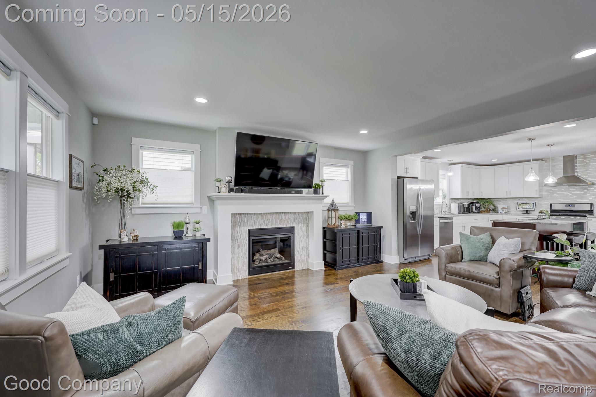 225 N Alexander Avenue