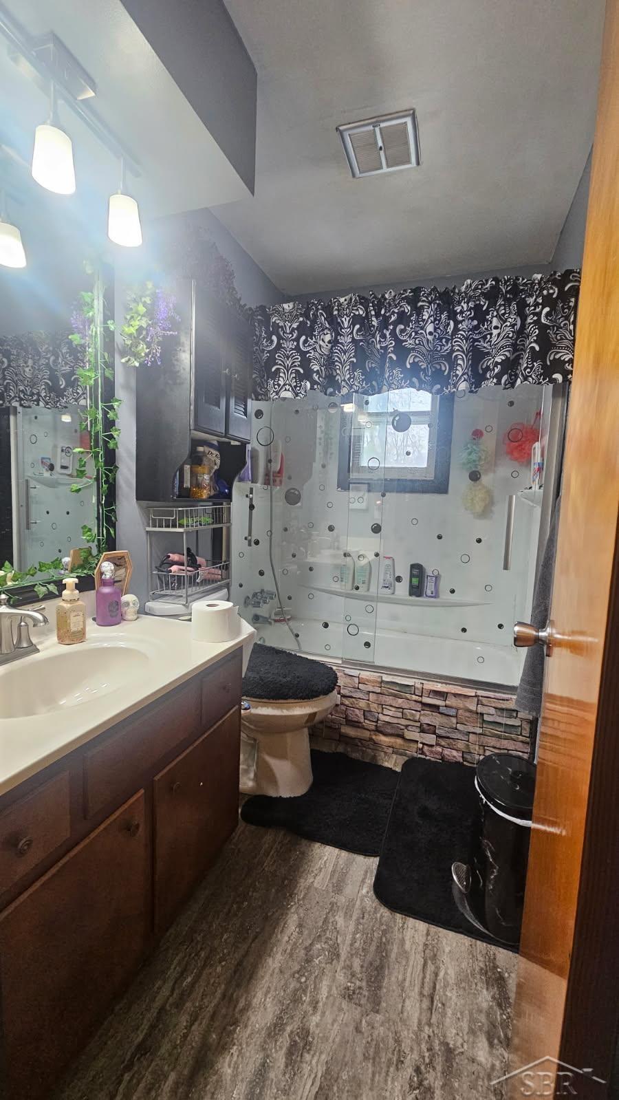 6518 Birchview Drive