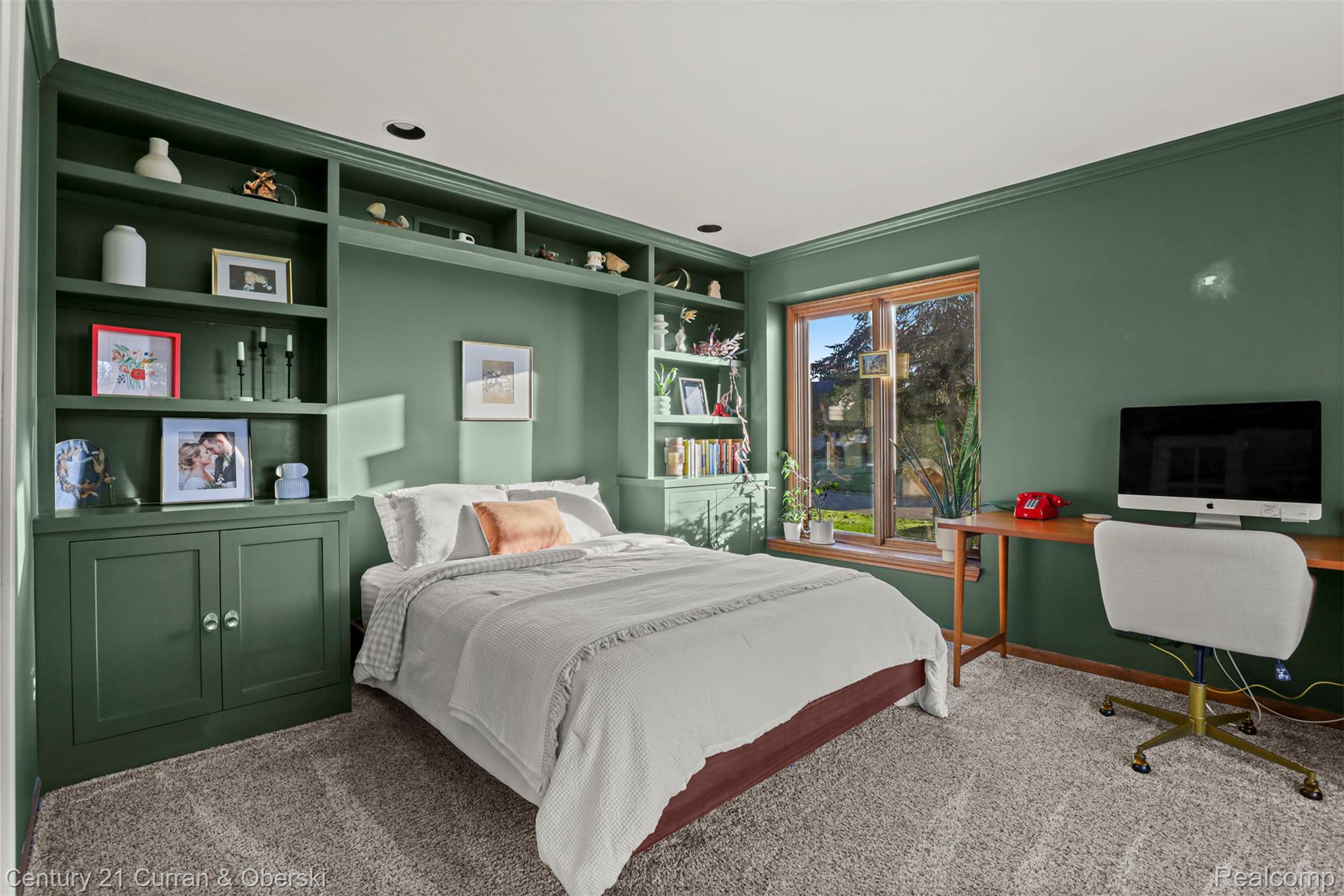 9279 Azalea Court