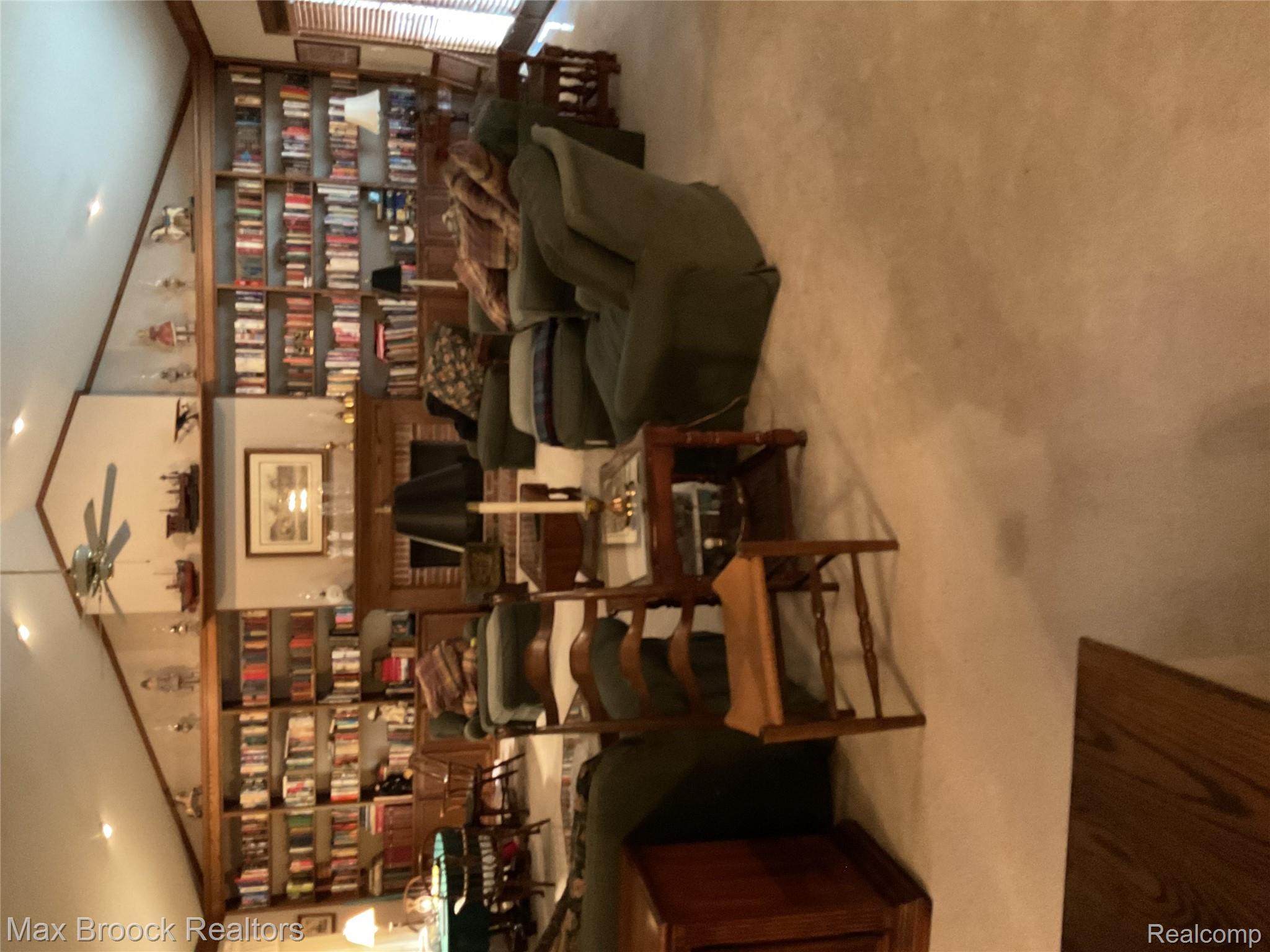 11 Poplar Park Boulevard