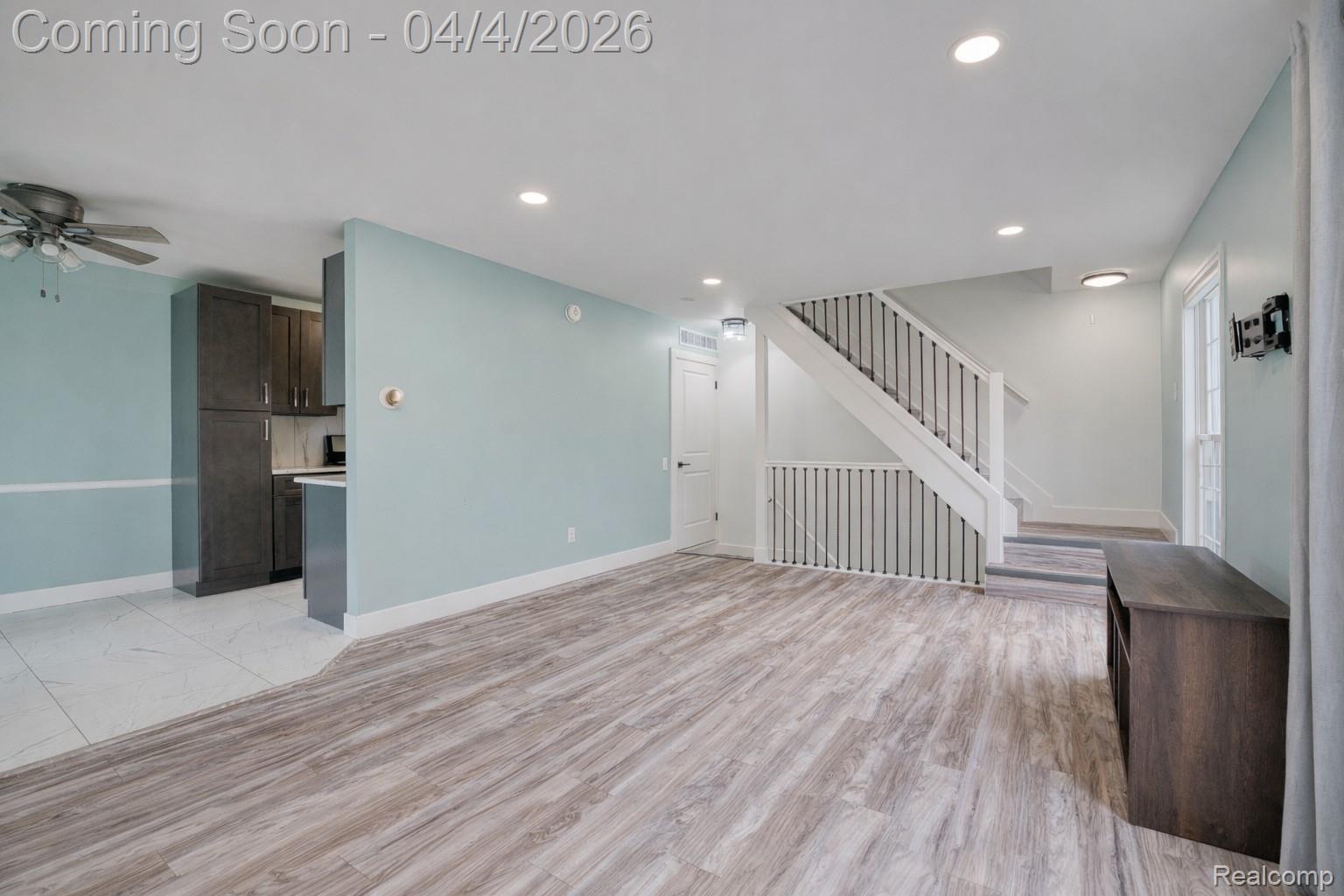 23532 Stonehenge Boulevard