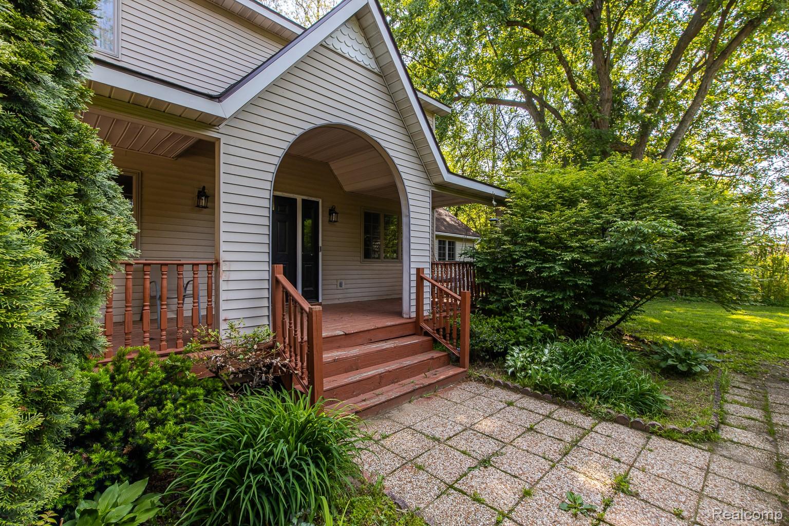 2475 S ORTONVILLE Road