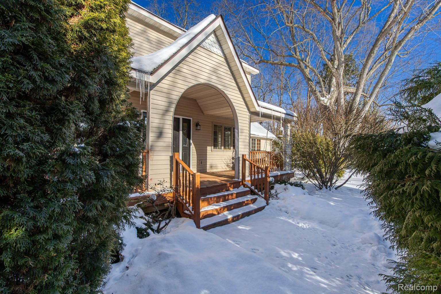 2475 S ORTONVILLE Road