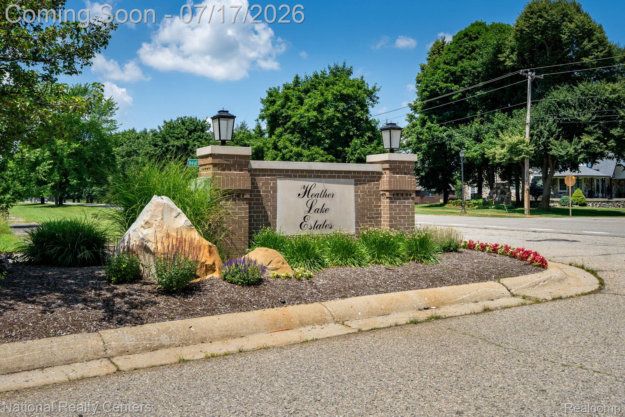 1021 Valleyview Drive