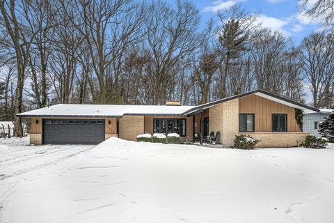 A home in GrandHavenCharterTownship_Ottawa
