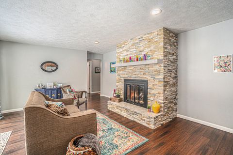 A home in GrandHavenCharterTownship_Ottawa