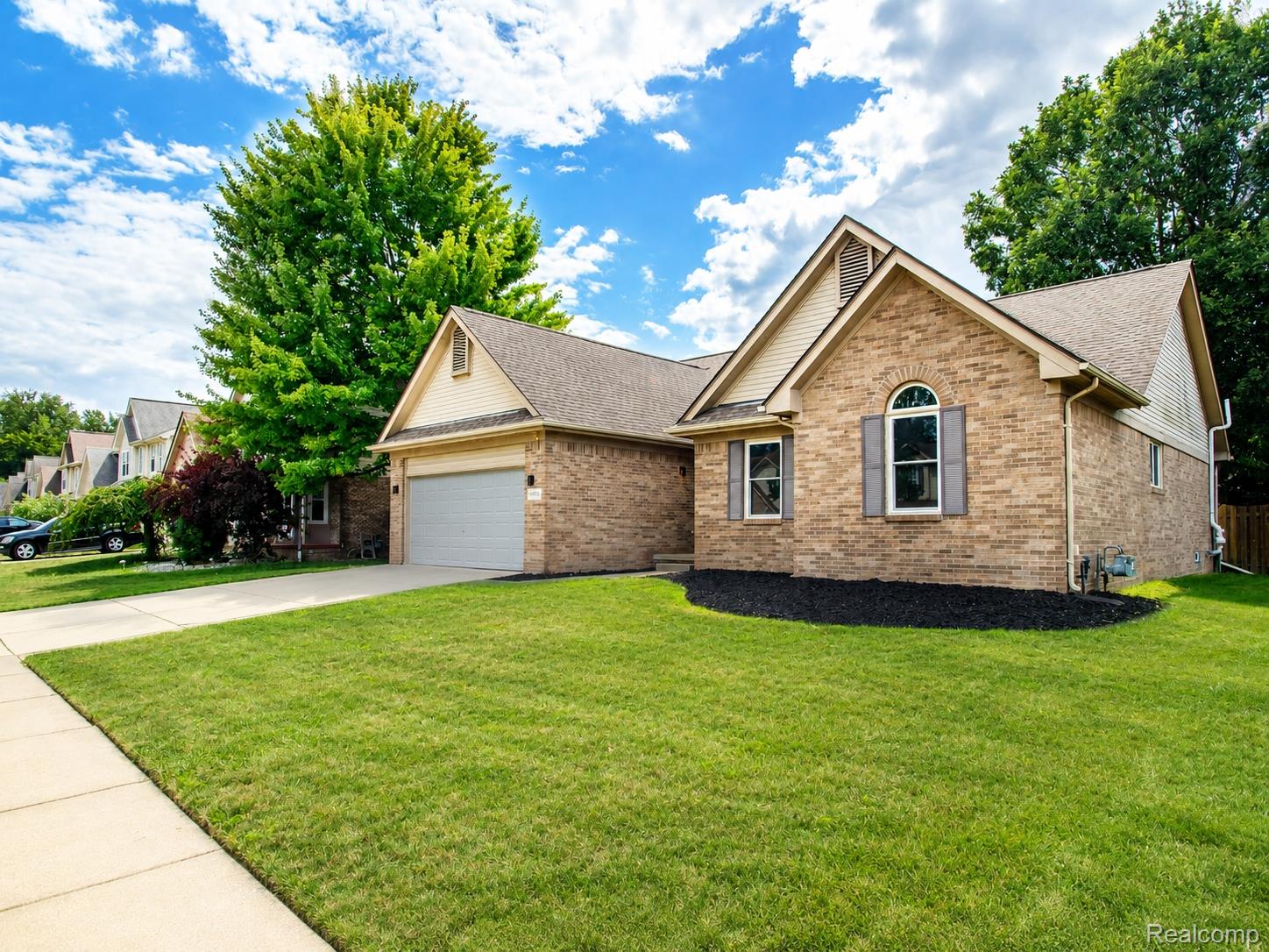 19108 Red Oak Lane