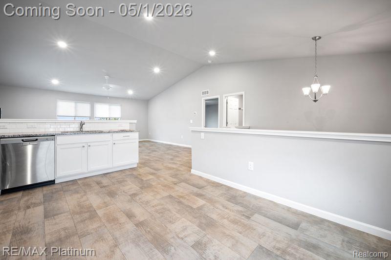 2869 W Sycamore River Drive