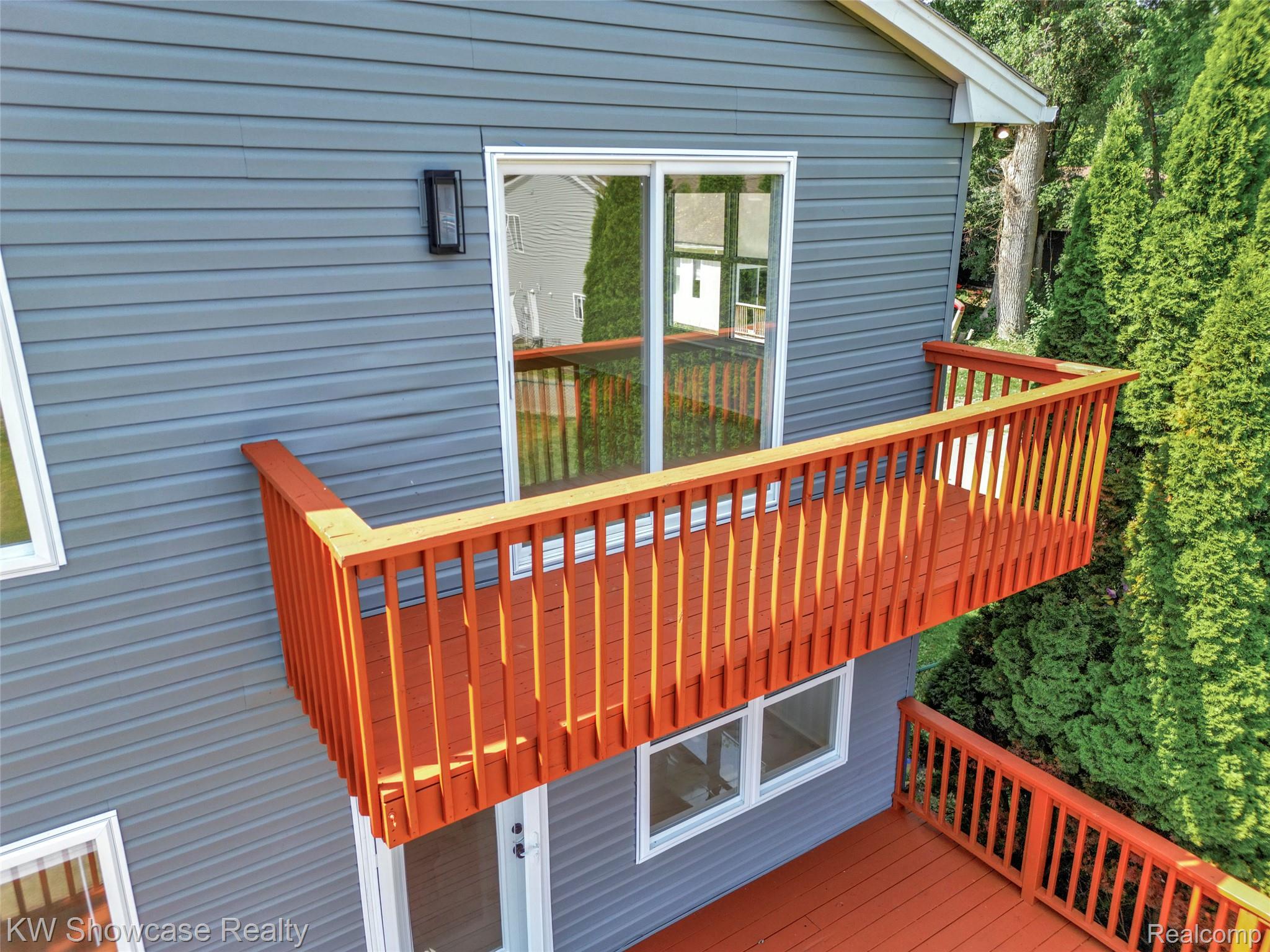 4392 Cass Elizabeth Road