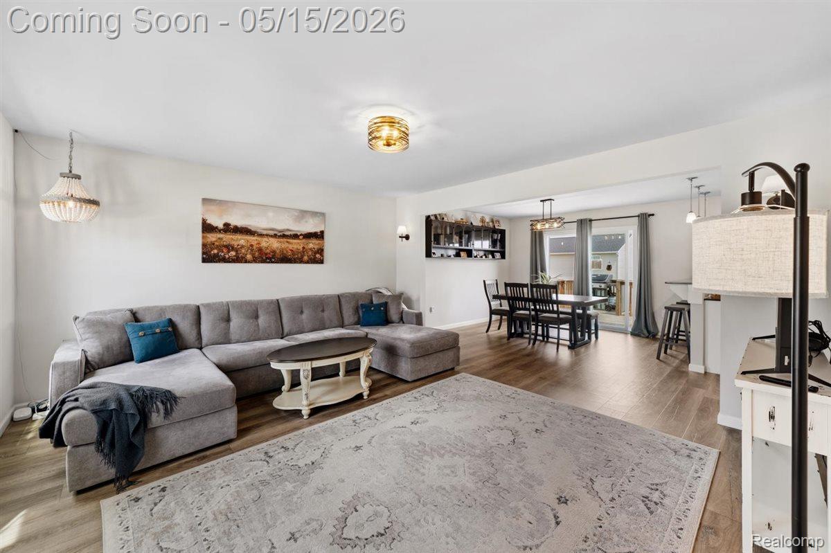 2888 Sycamore River Drive
