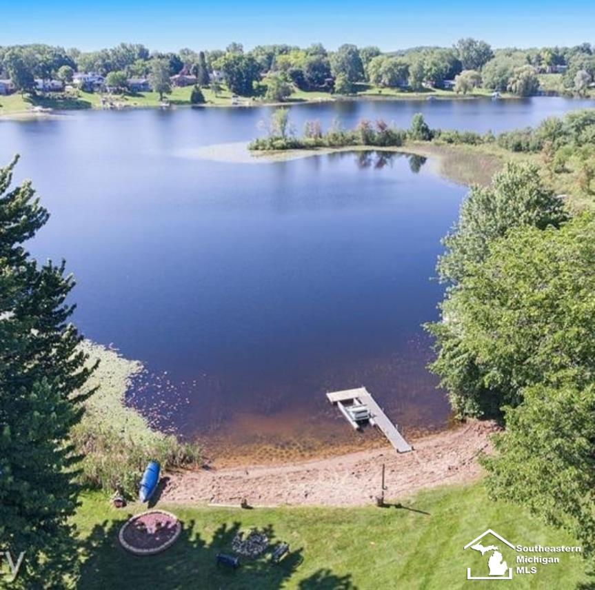 20 W Peterson Drive