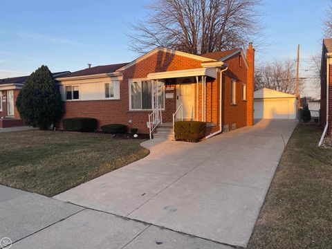 29230 Boston Street St Clair Shores City MI 48081