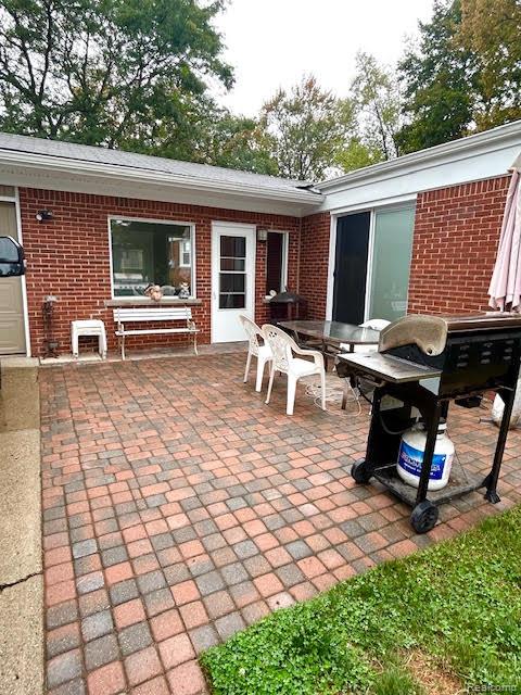 Madison Heights City, Michigan 48071, United States, 3 Bedrooms Bedrooms, ,2 BathroomsBathrooms,Residential,Active,215578