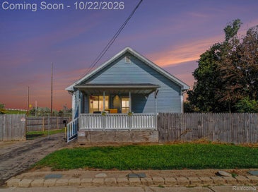 514 Waldman Avenue Flint City MI 48507