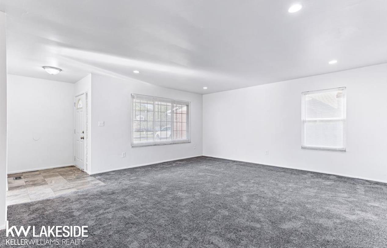 18130 Roseland Boulevard