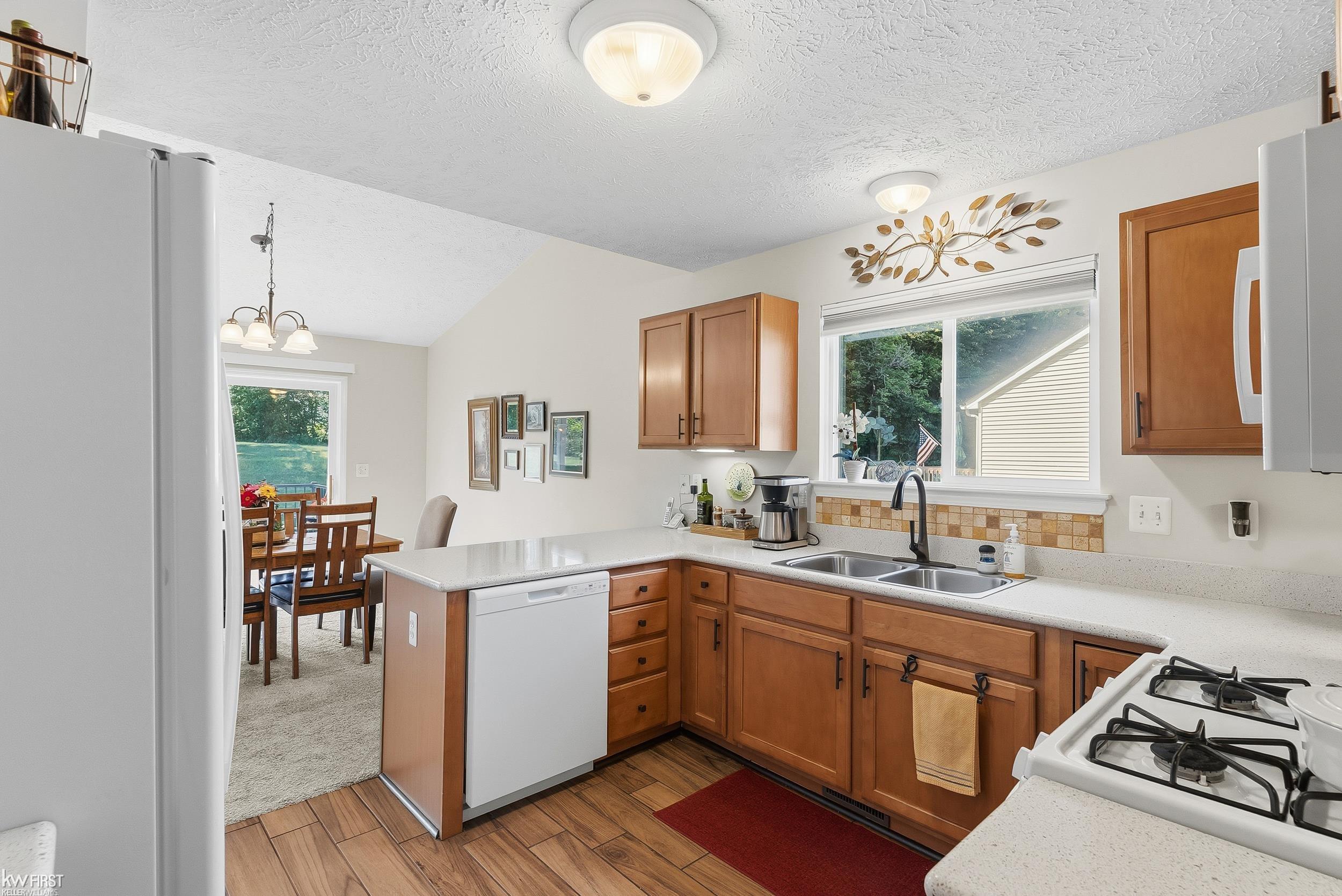 916 Spirea Drive