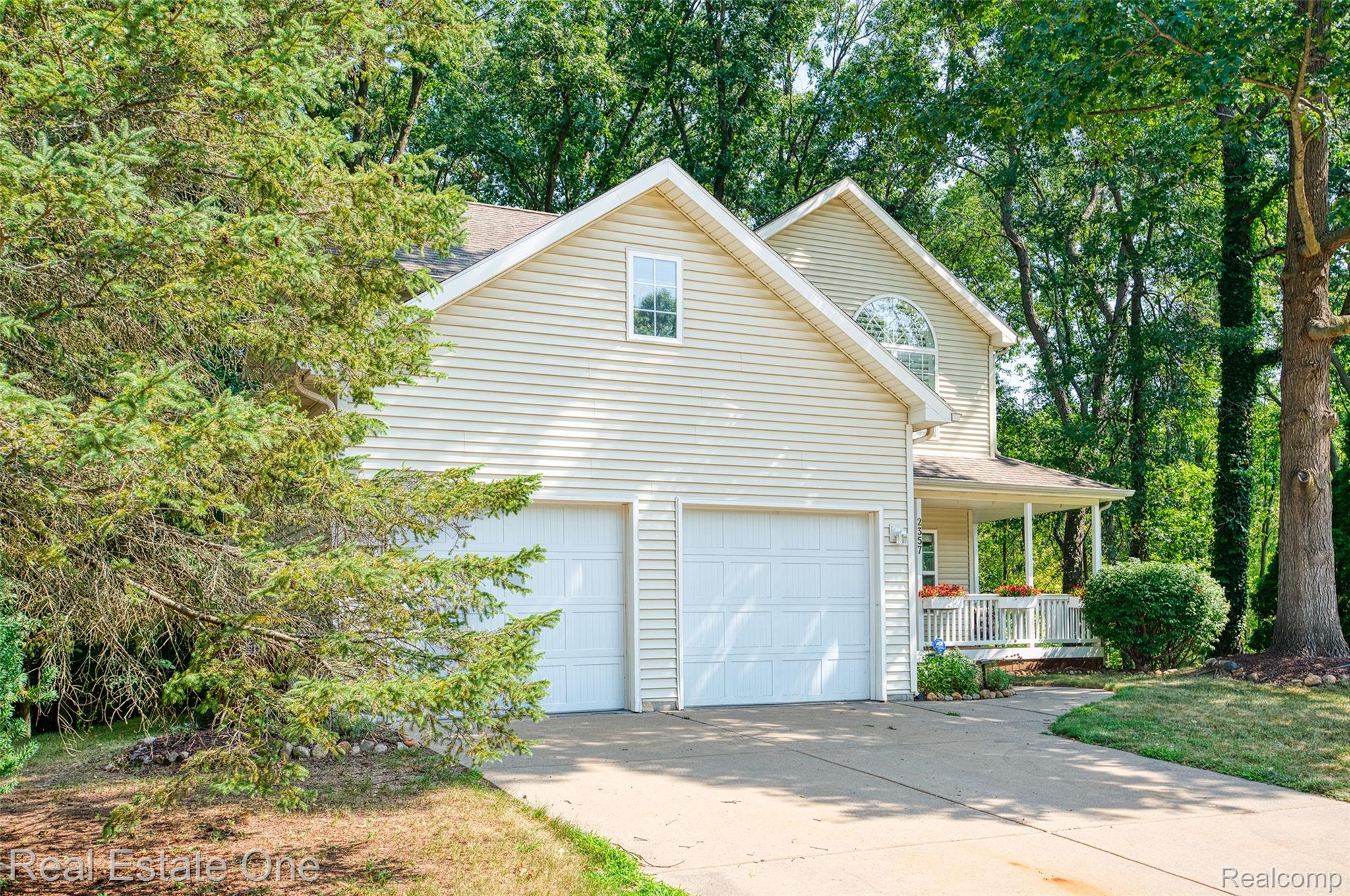 2357 Laurel Oak Drive