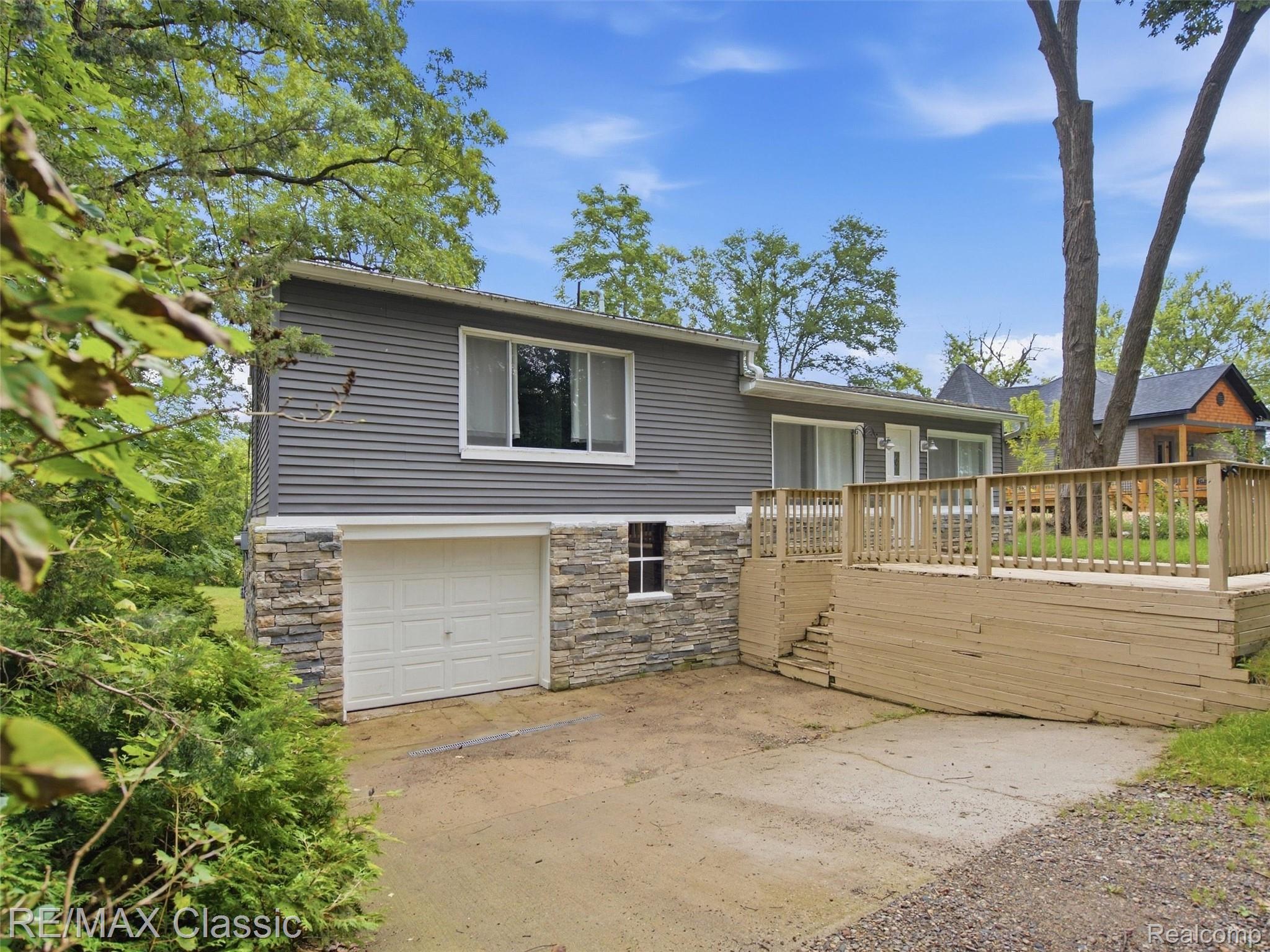 3980 Ben Hur Drive