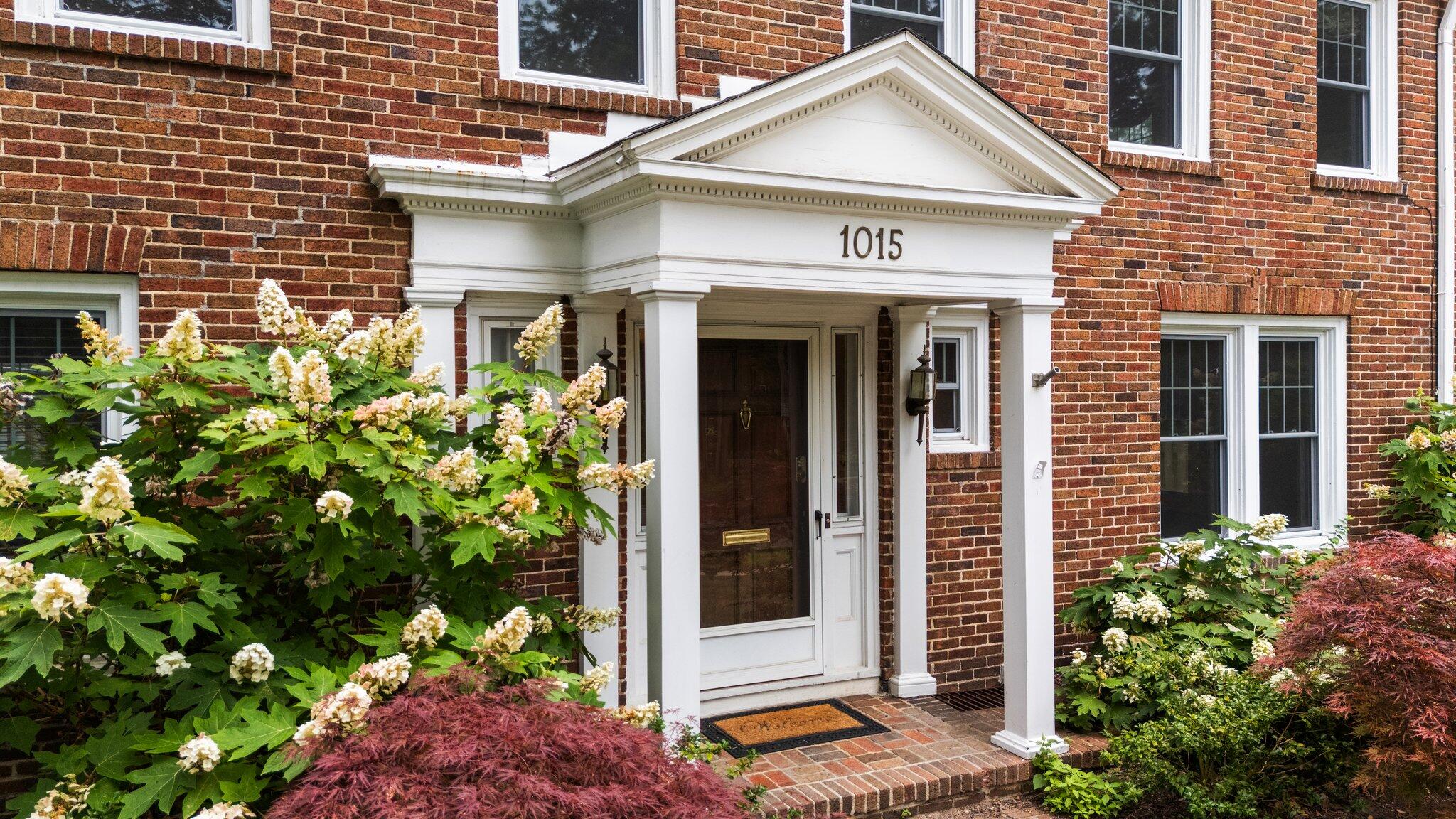1015 Olivia Avenue