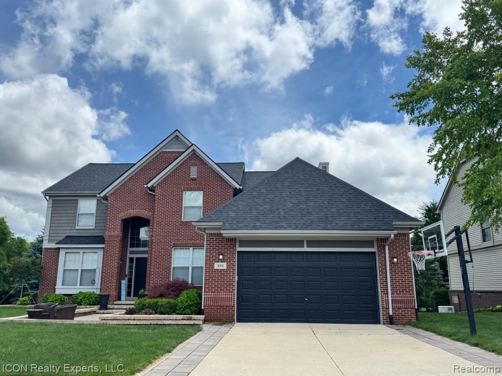 884 Grandview Drive