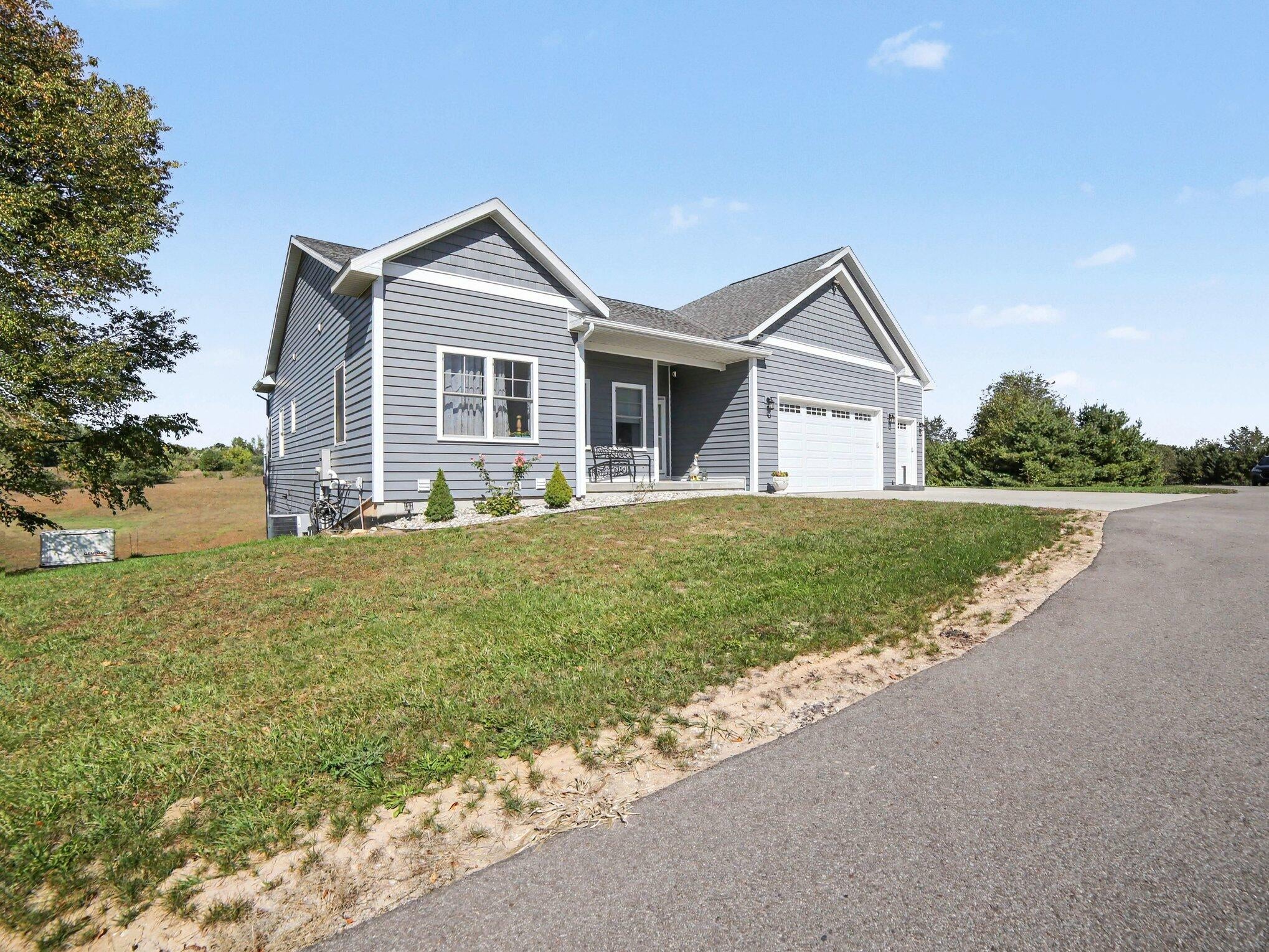 2394 S Custer Road