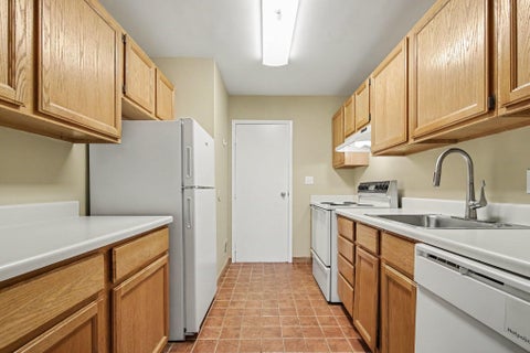 Tiny photo for 669 Watersedge Drive, Ann Arbor, MI 48105 (MLS # 81026055809)