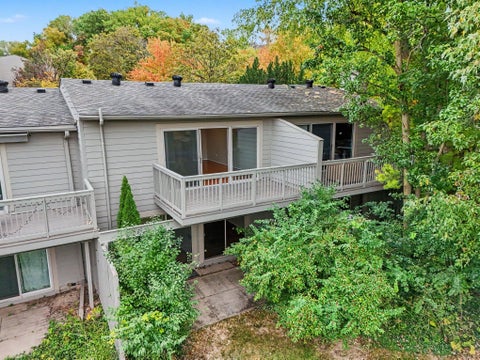 Tiny photo for 669 Watersedge Drive, Ann Arbor, MI 48105 (MLS # 81026055809)