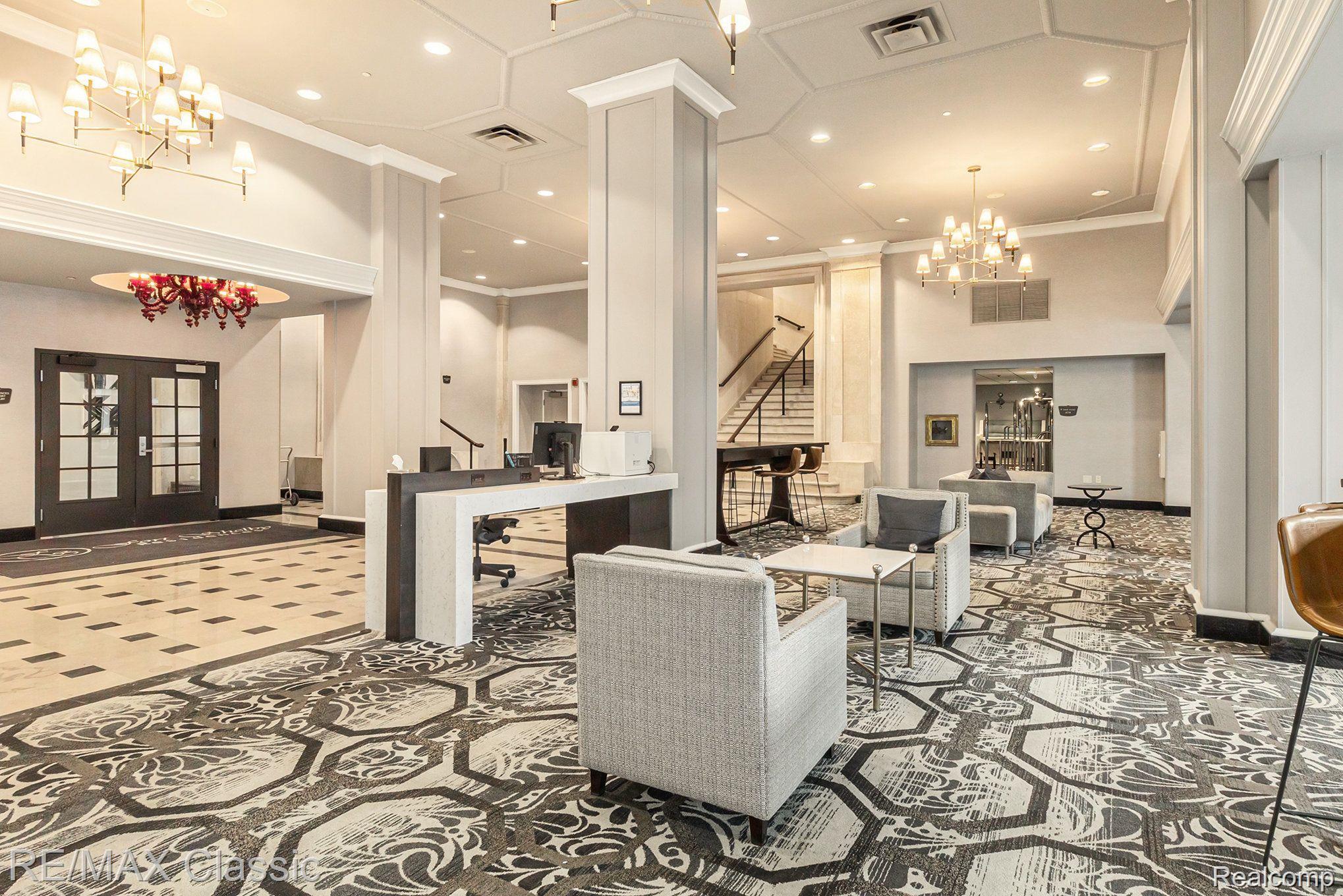 525 W Lafayette Boulevard 19A