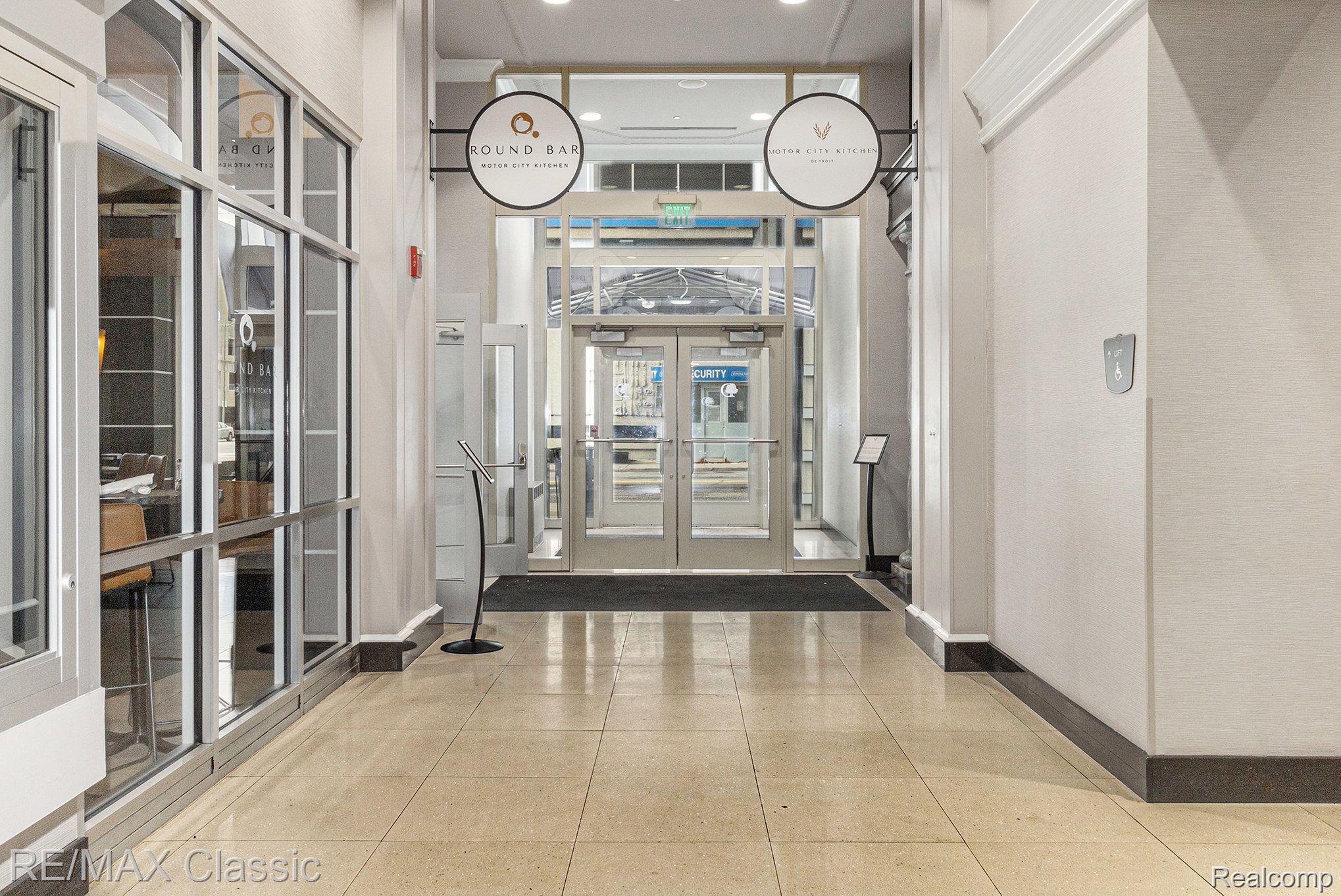 525 W Lafayette Boulevard 19A
