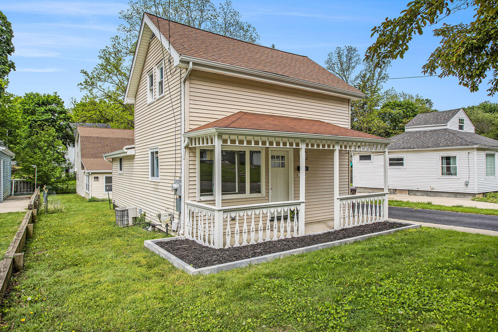 329 N Liberty Street